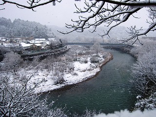 広瀬川