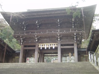 伊奈波神社・山門
