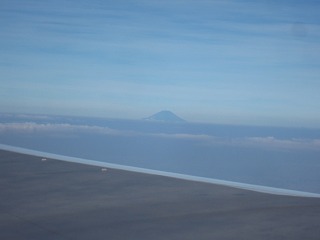機内から望む富士山