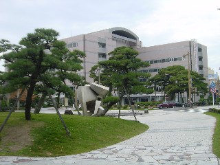 新潟市役所