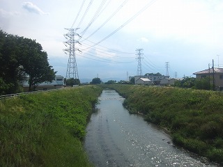 早川の風景