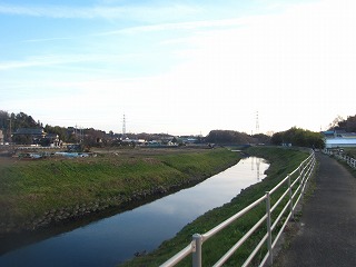 目久尻川の風景