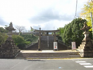 多賀神社参道入口