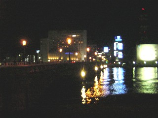 万代橋夜景