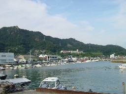 忠海港の景観