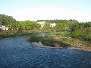 横手川