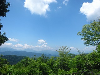 高尾山頂の風景