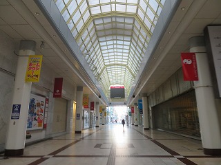 マーブルロードおおまちの風景