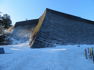 仙台城本丸下の石垣