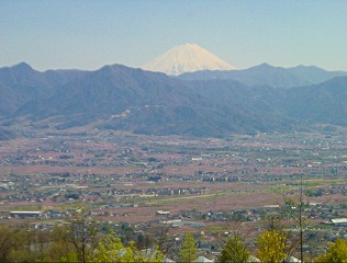 �b�{�~�n�A���F�ɖ��܂镗�i