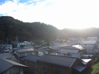 大伴神社境内から見た望月宿の俯瞰風景
