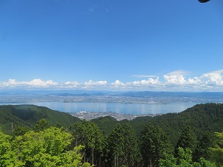 比叡山から臨む琵琶湖の風景