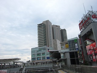 相模大野駅前の風景