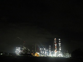 養老川臨海公園から望む工場夜景