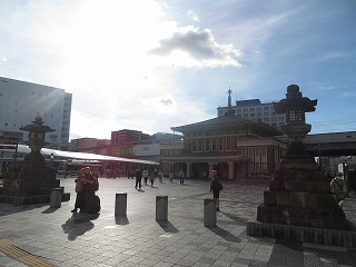 JR奈良駅前の風景